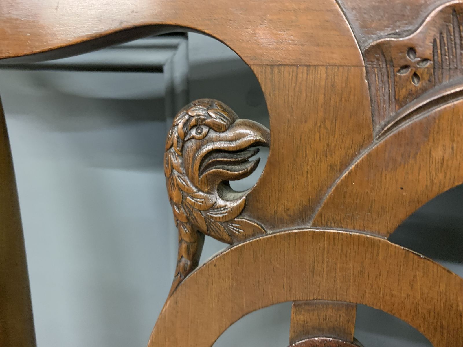 Furniture Chippendale Style Carved Mahogany Settee photo