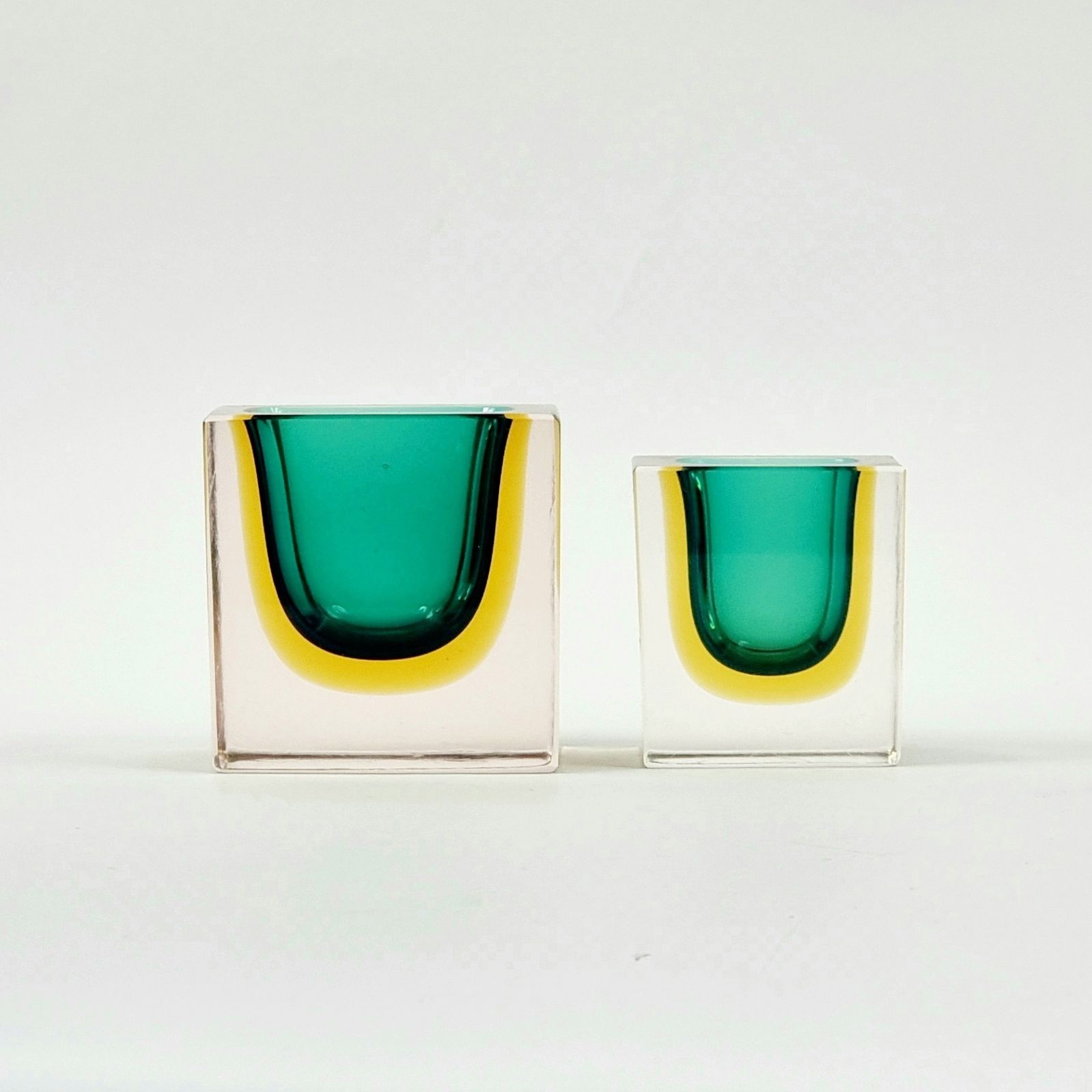 Pair Of Mid Century Sommerso Murano Glass Catchalls/Ashtrays By Flavio Poli For Seguso Vetri D'arte, Italy, 1970s photo furniture