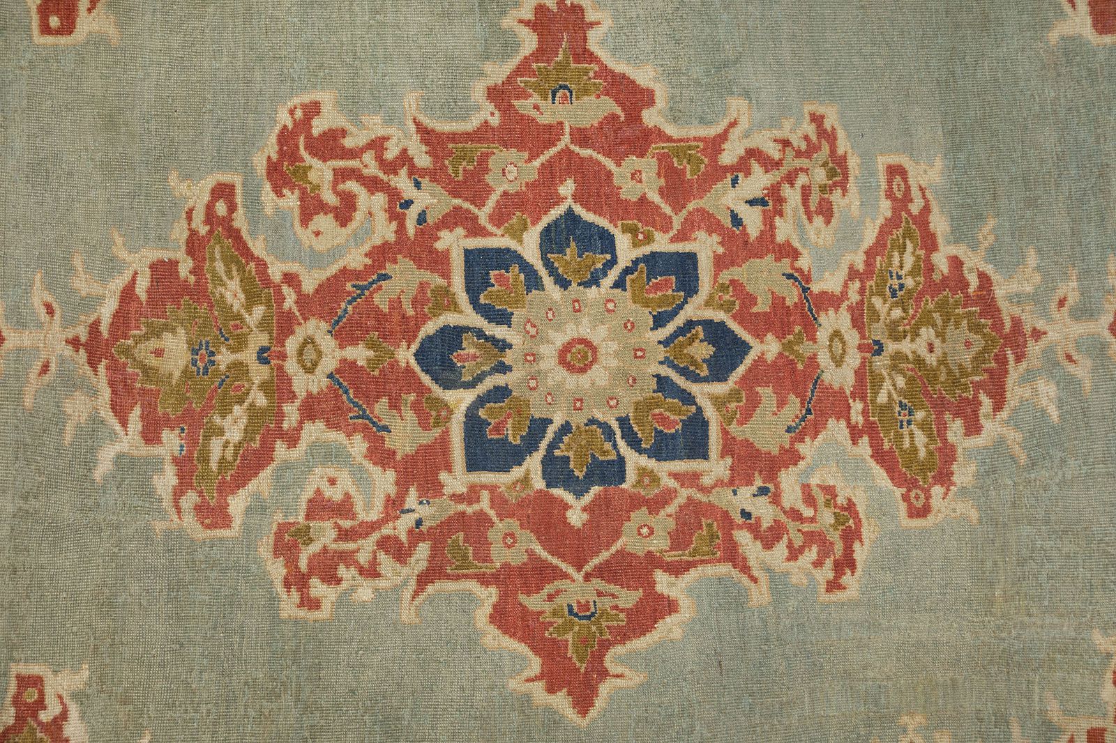 Antique Ziegler Mahal Rug, 1880, 400 X 318 Cm, Soft Red And Pale Blue photo buy