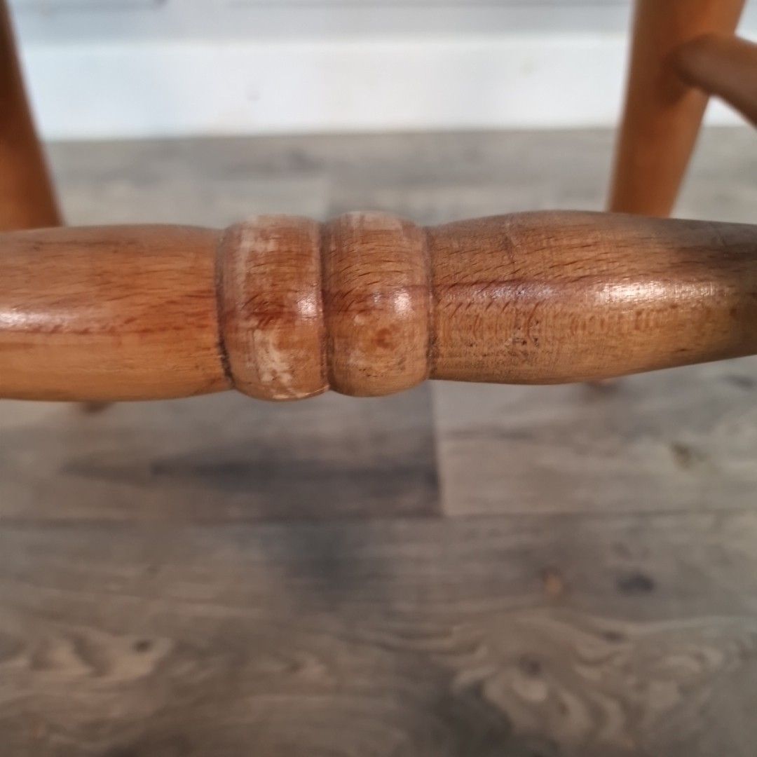 Furniture Vintage Wooden Kitchen Chair Spindle Back Farmhouse Country Dining Seat Beech photo