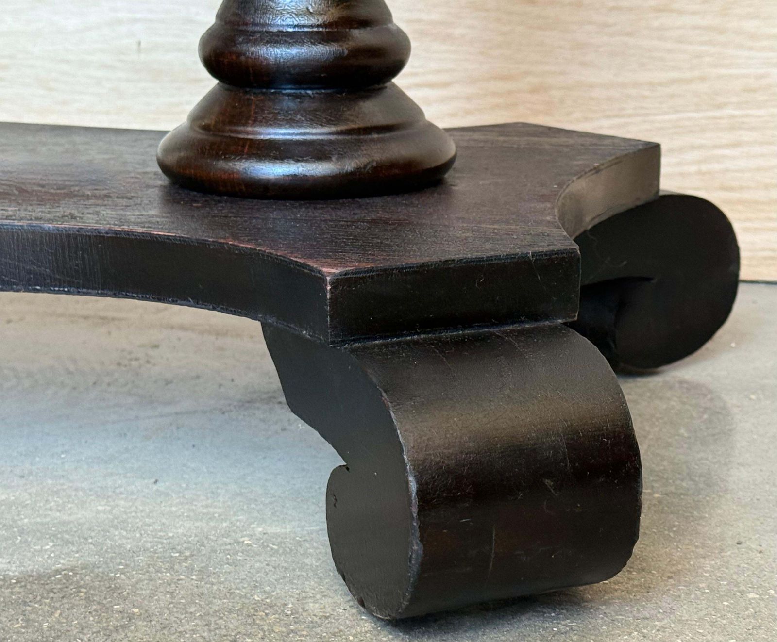 2470.0 American Federal Carved Walnut Card Or Desk Table, New York, Circa 1810 photo