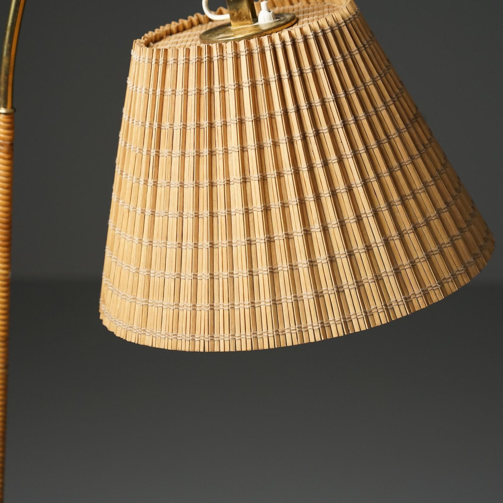 Scandinavian Modern Model 9608 Floor Light, Paavo Tynell, Taito Oy, 1940/1950s photo Lighting