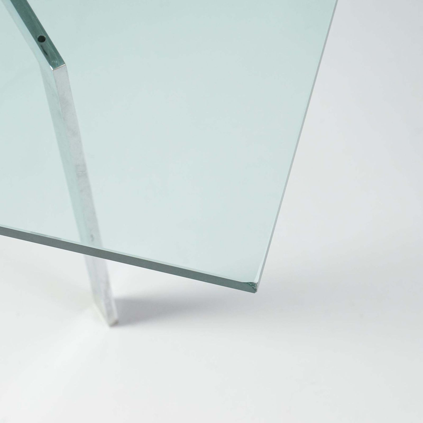 Model 252 Barcelona Coffee Table, Ludwig Mies Van Der Rohe, Knoll, Early 2000s photo Furniture