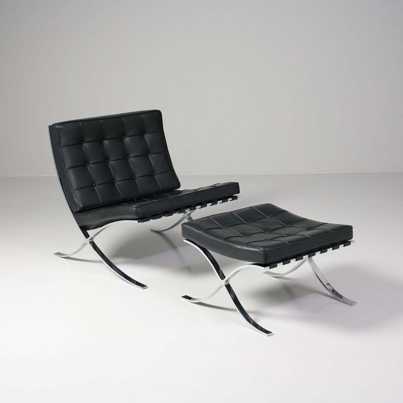 Furniture Barcelona Chairs, 8 Pieces, Ludwig Mies Van Der Rohe, Knoll, Early 2000s photo