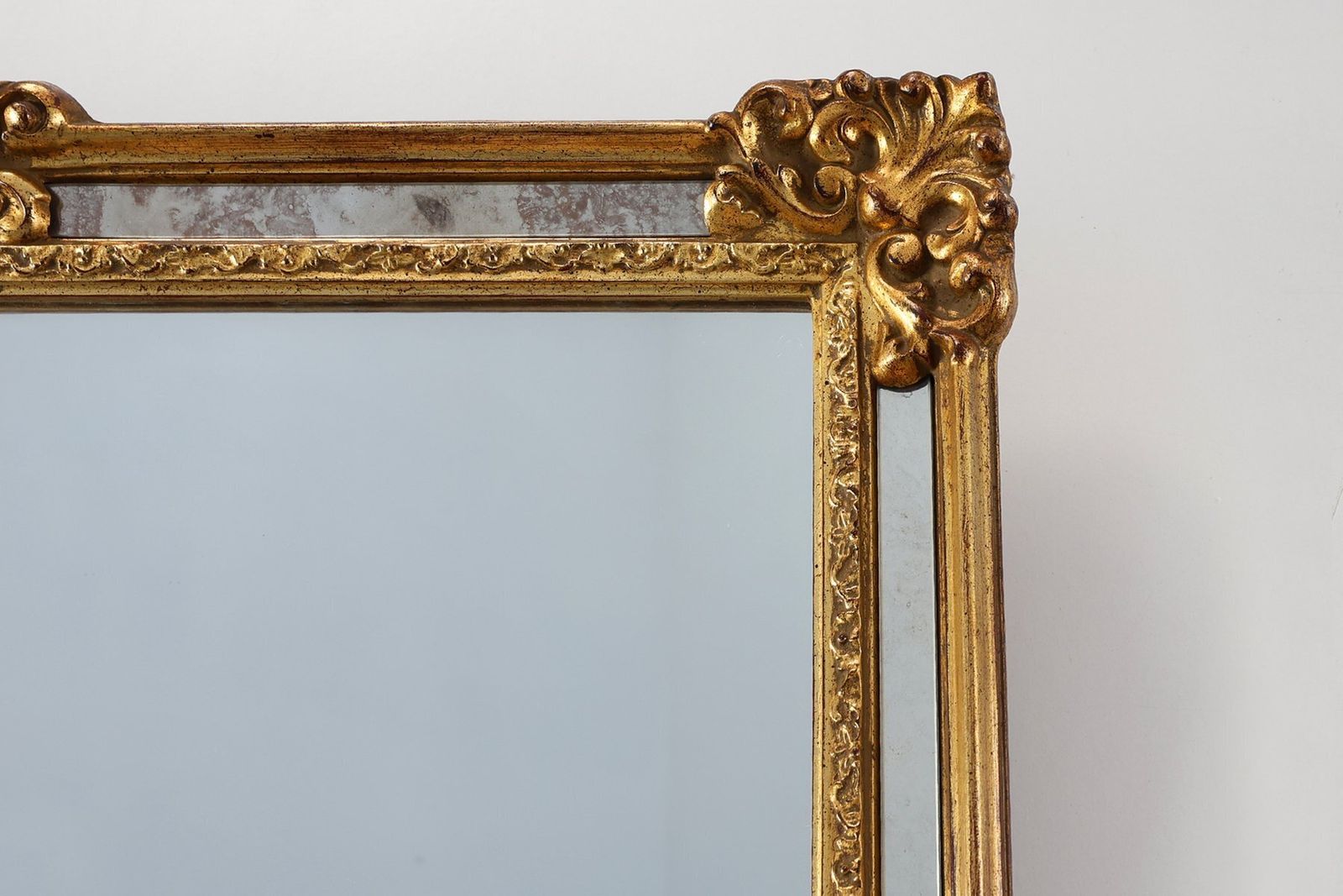 Mid Century Rectangular Gilt Mirror From Deknudt, Belgium, 1980s photo vinterior