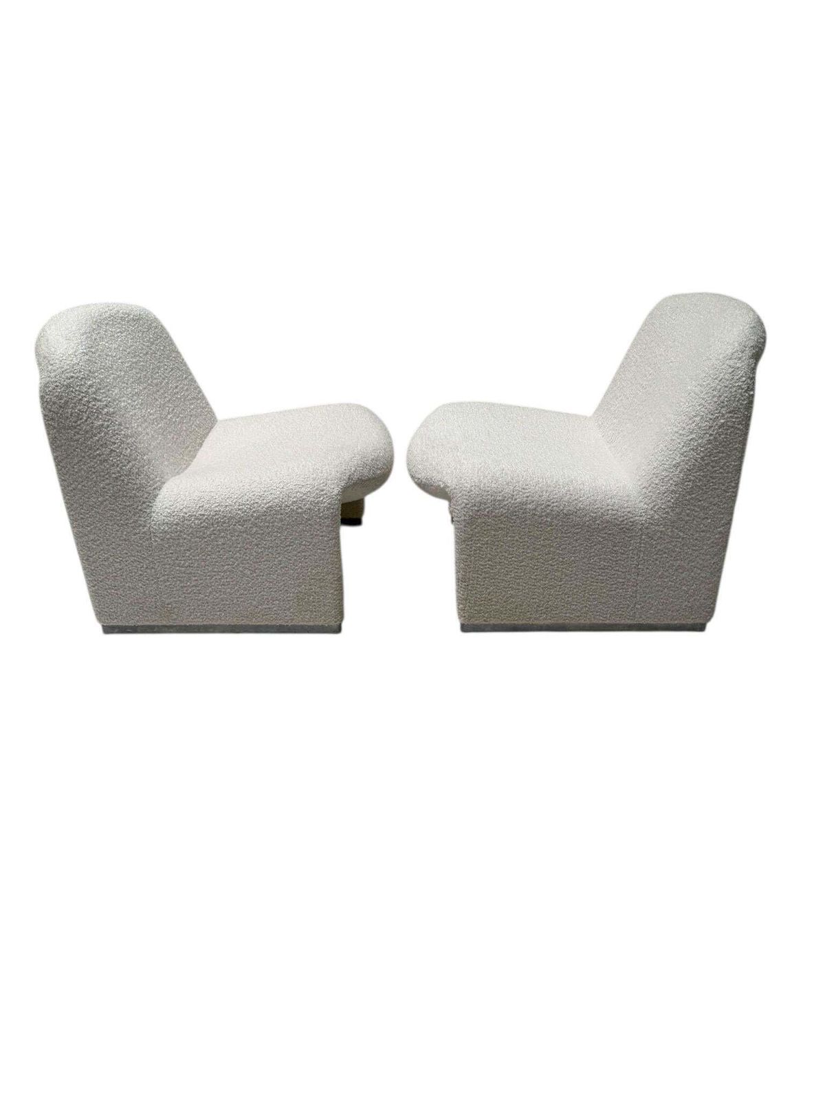 Giancarlo Piretti Two Mid Century Modern Alky Lounge Chairs In Bouclé, 1970s photo furniture