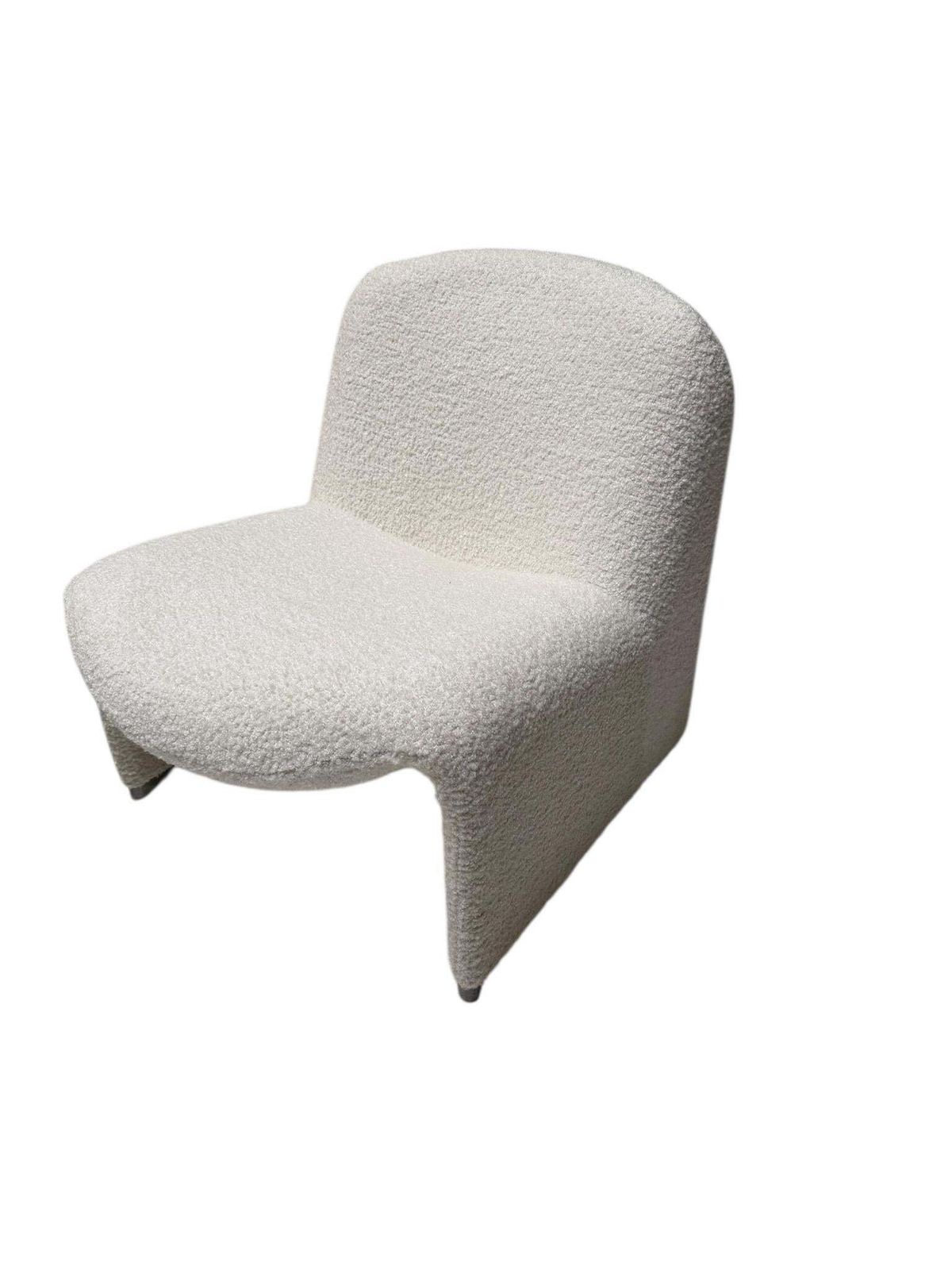 Giancarlo Piretti Two Mid Century Modern Alky Lounge Chairs In Bouclé, 1970s photo vintage