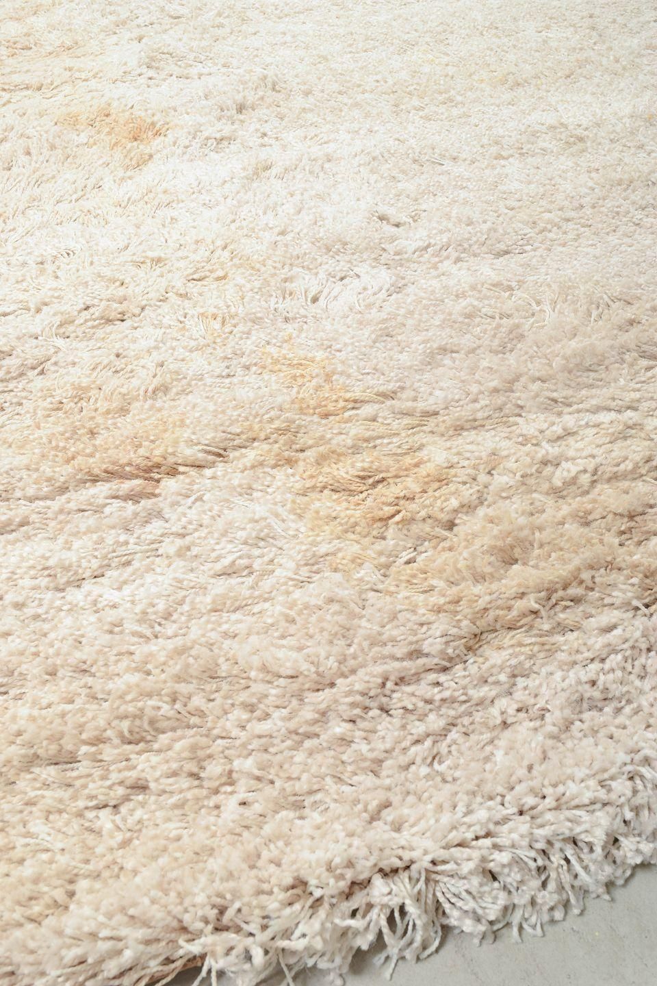 Grand tapis Rya en laine claire, designer scandinave, années 1960/70. photo Textiles