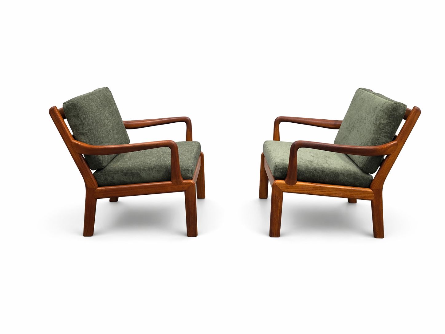 Set Of Two   Mid Century Armchairs By L. Olsen & Son Mobelfabrik, Denmark photo 2000.0