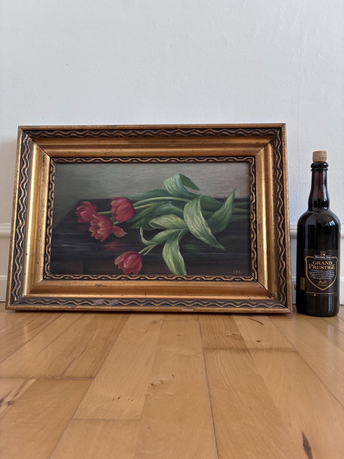 349.0 Vintage bloemenschilderij in olieverf – stilleven met tulpen photo