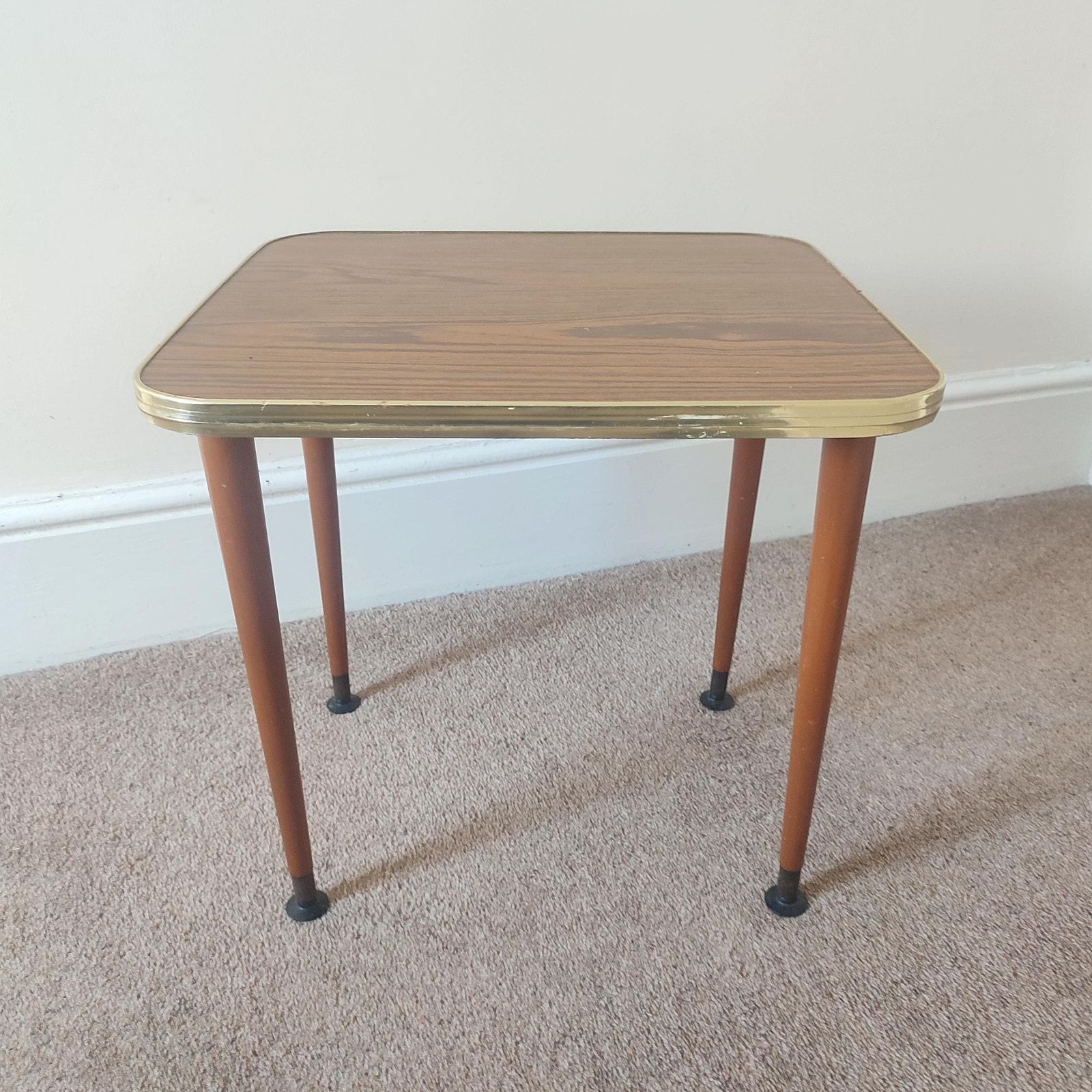 Small Vintage Wood Grain Formica Side Table Retro Plant Table With Tapered Legs Mid Century Modern photo for sale