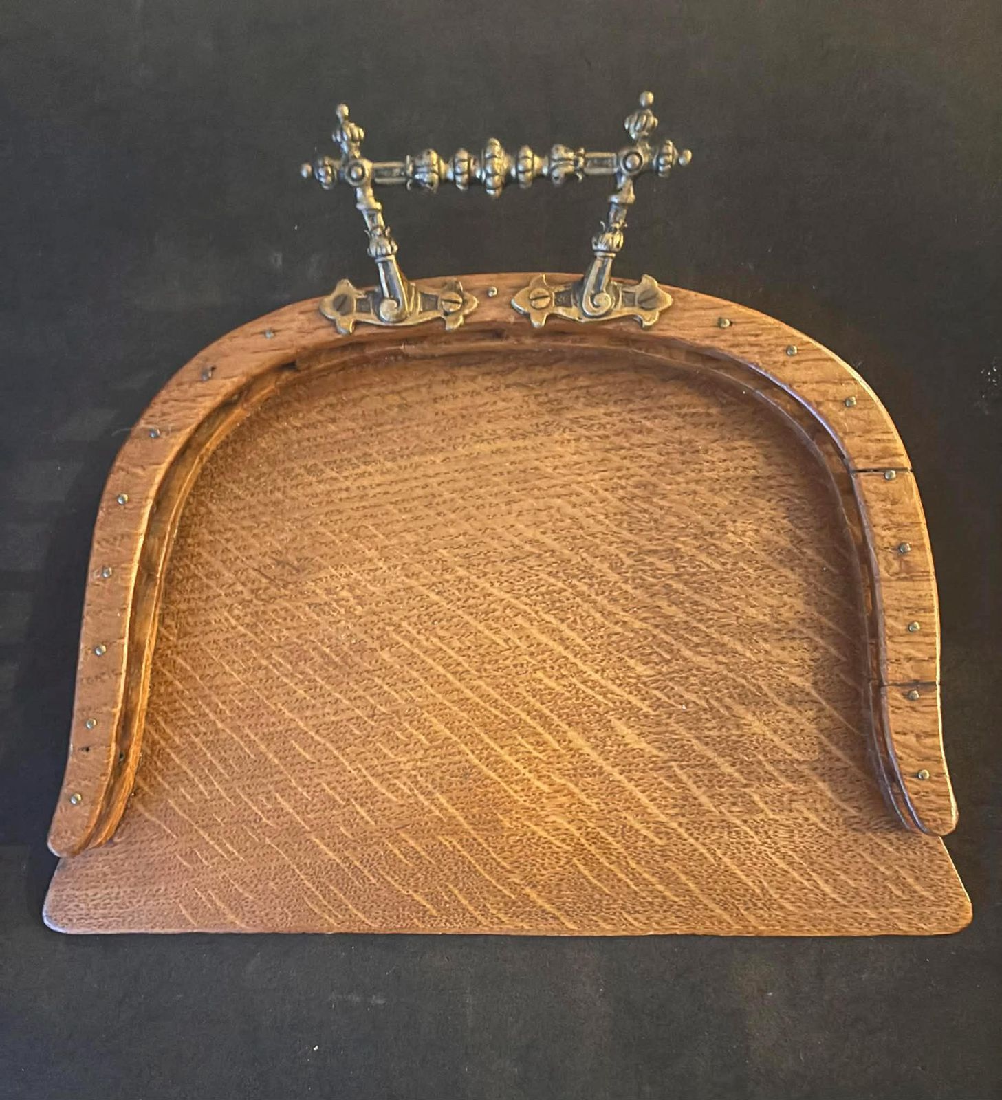 256.0 Antiek Engels Kruimelset: Houten Tafelschep En Borstel, Edwardiaans photo