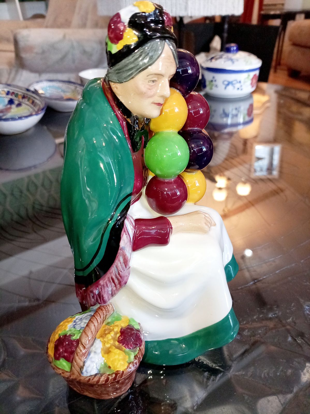 Old Balloon Seller Royal Doulton Hn1315 (Boxed Free Post). Ref 5372  £57.95 photo furniture