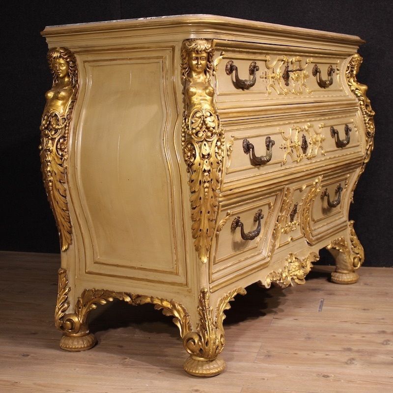 photo buy 20th Century Lacquered And Gilded Italian Chest Of Drawers