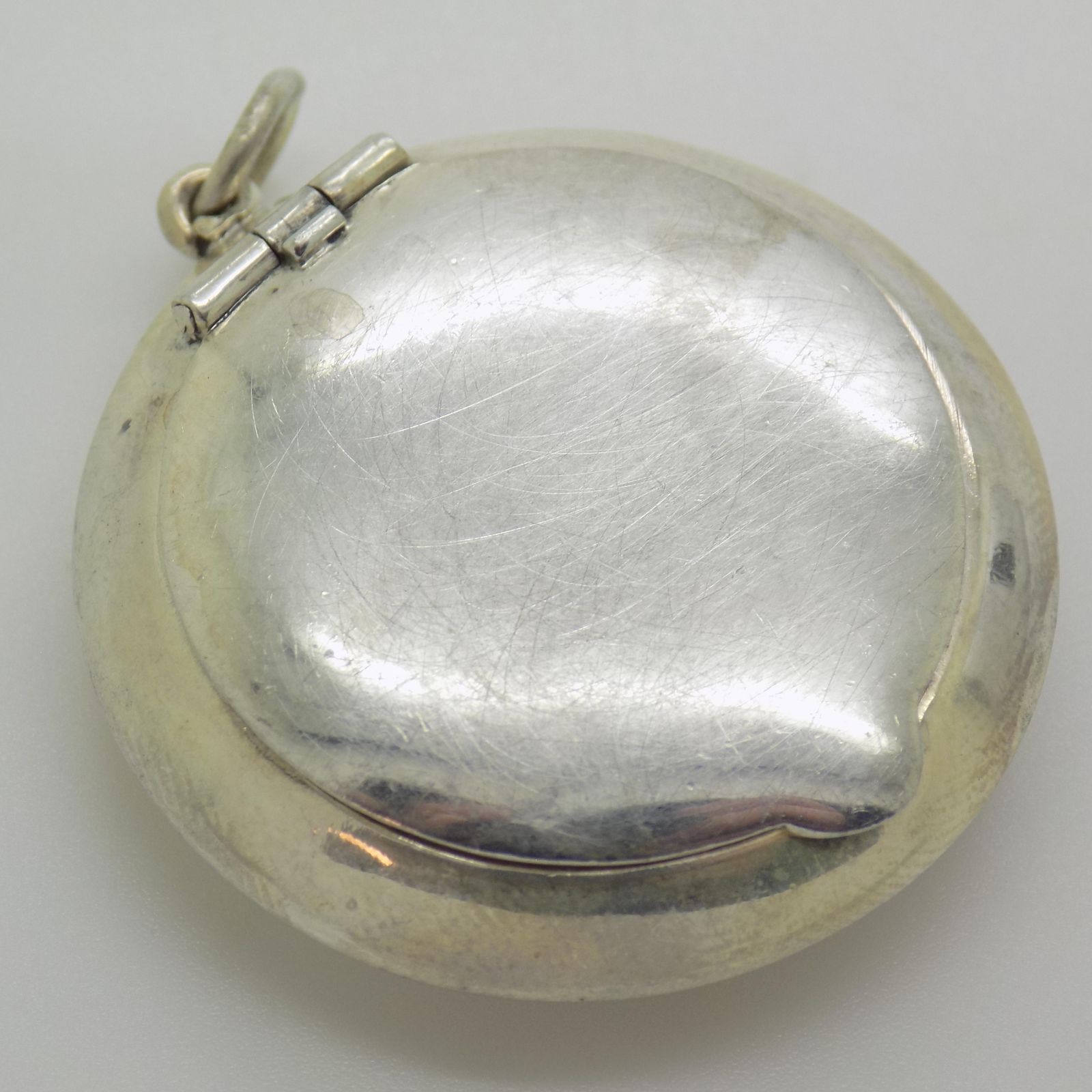 Vintage Italian Handmade Genuine Sterling Silver 925 Pill Snuff Trinket Box, 1970s photo vinterior