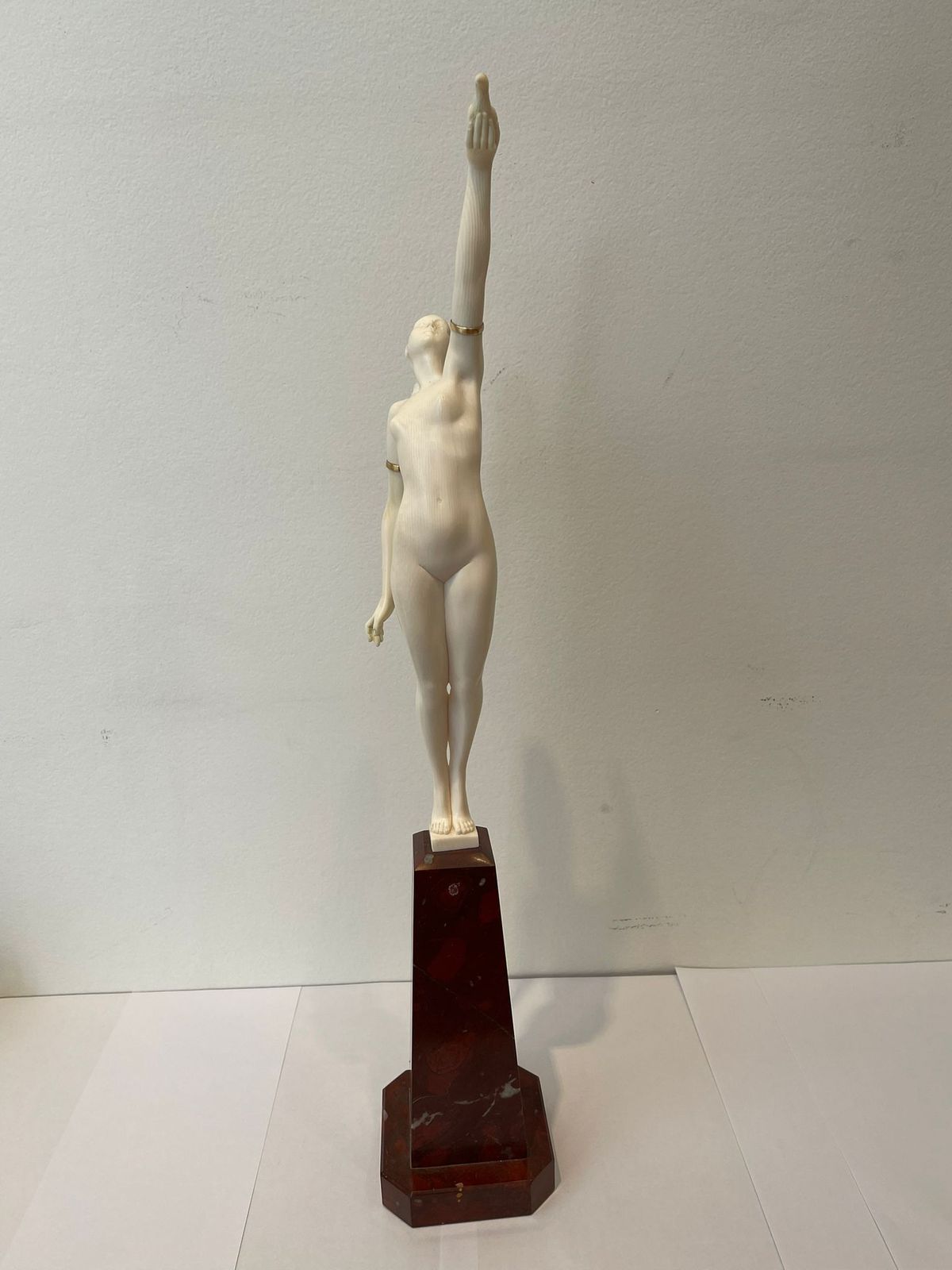 Pierre Le Faguays (1892 1962), Message Of Love, C.1925 1930 photo furniture
