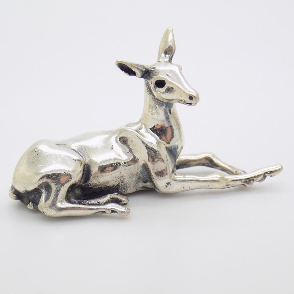 photo vinterior Vintage Italian Handmade Sterling Silver Sitting Deer Figurine, 1980s
