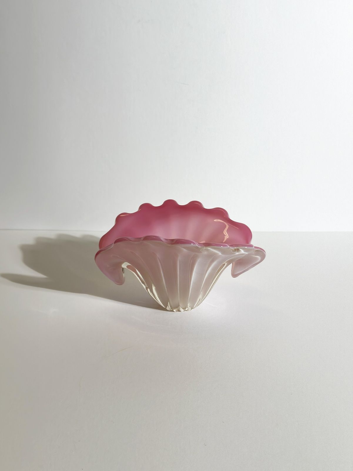 Archimede Seguso Murano Glass Bowl, Pink Alabastro Clam Shell, 1960s photo 650.0