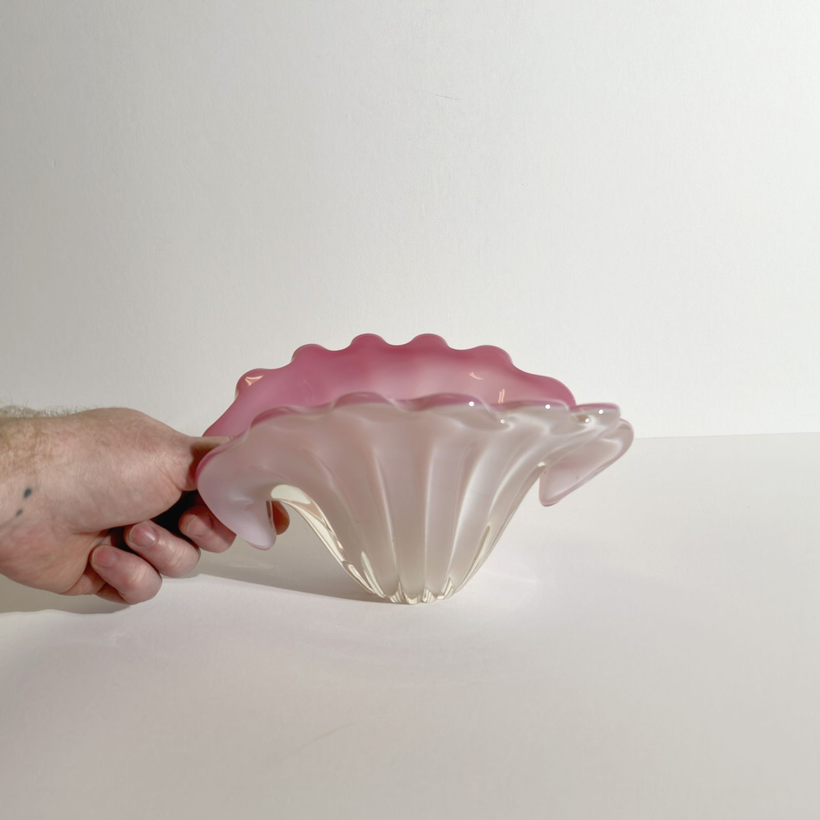 Archimede Seguso Murano Glass Bowl, Pink Alabastro Clam Shell, 1960s photo vinterior