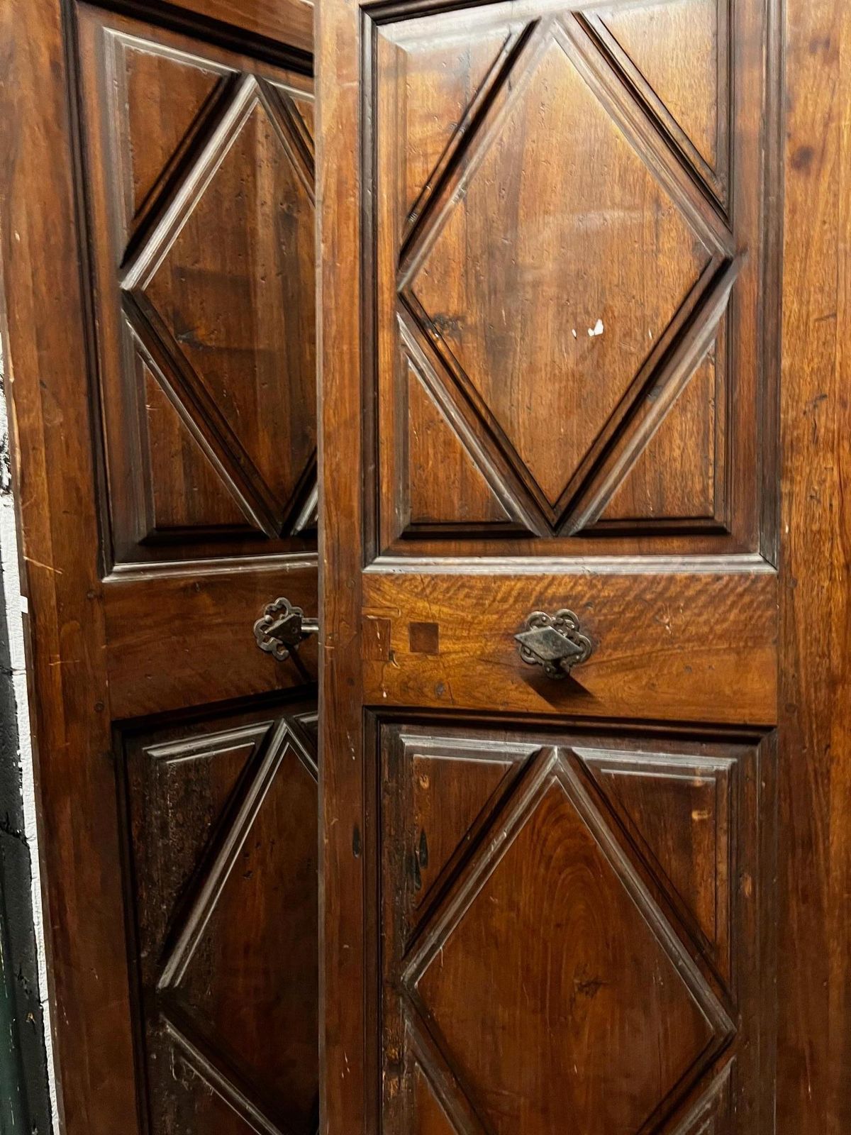 7788.0 Set Of No. 2 Carved Walnut Double Doors With Lozenges, Italy photo