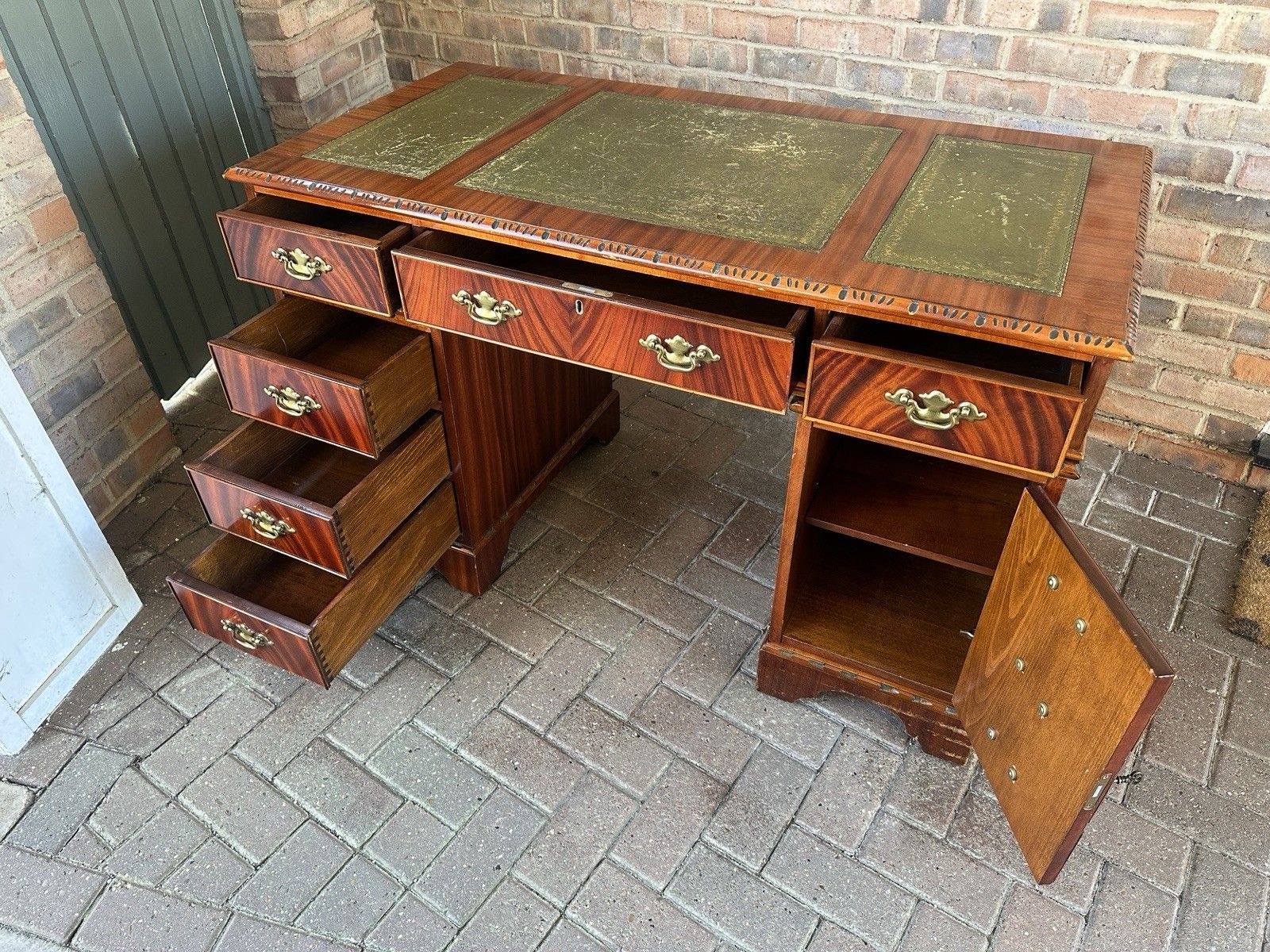 photo furniture Antique Style Captains Bankers Desk Green Leather Twin Pedestal Partners #67
