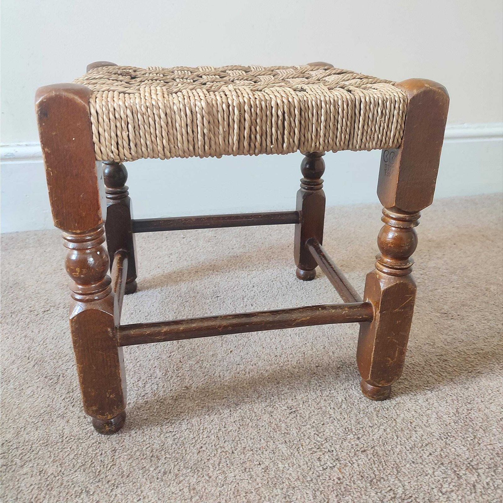 Vintage Rush Stool, Low Oak Footstool, Woven Seat, Rustic French Farmhouse, Country Cottage Decor photo vintage