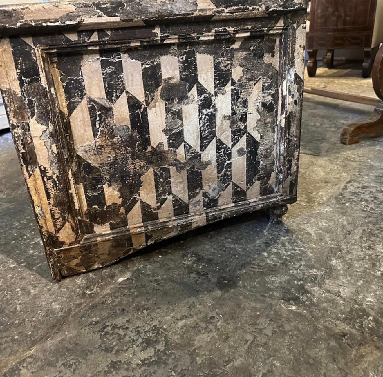 photo furniture Late 19th Century Black And White Lacquered Wood Florentine Blanket Chest