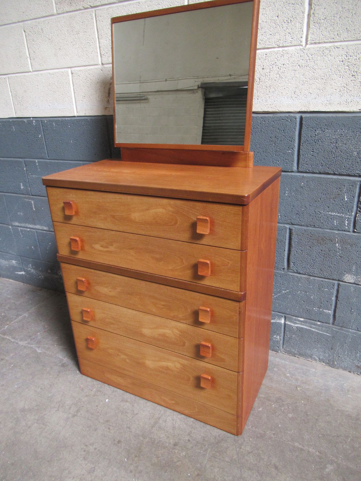 A   Teak    Five Drawer  Dressing Table