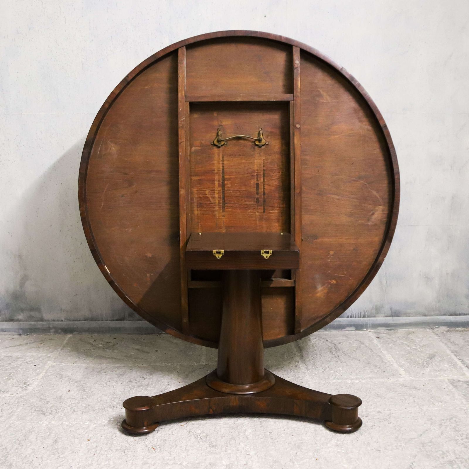 William IV Rosewood Tilt‑Top Dining/Centre Table With Yew Wood Crossbanding, C.1830–37 photo 1725.0