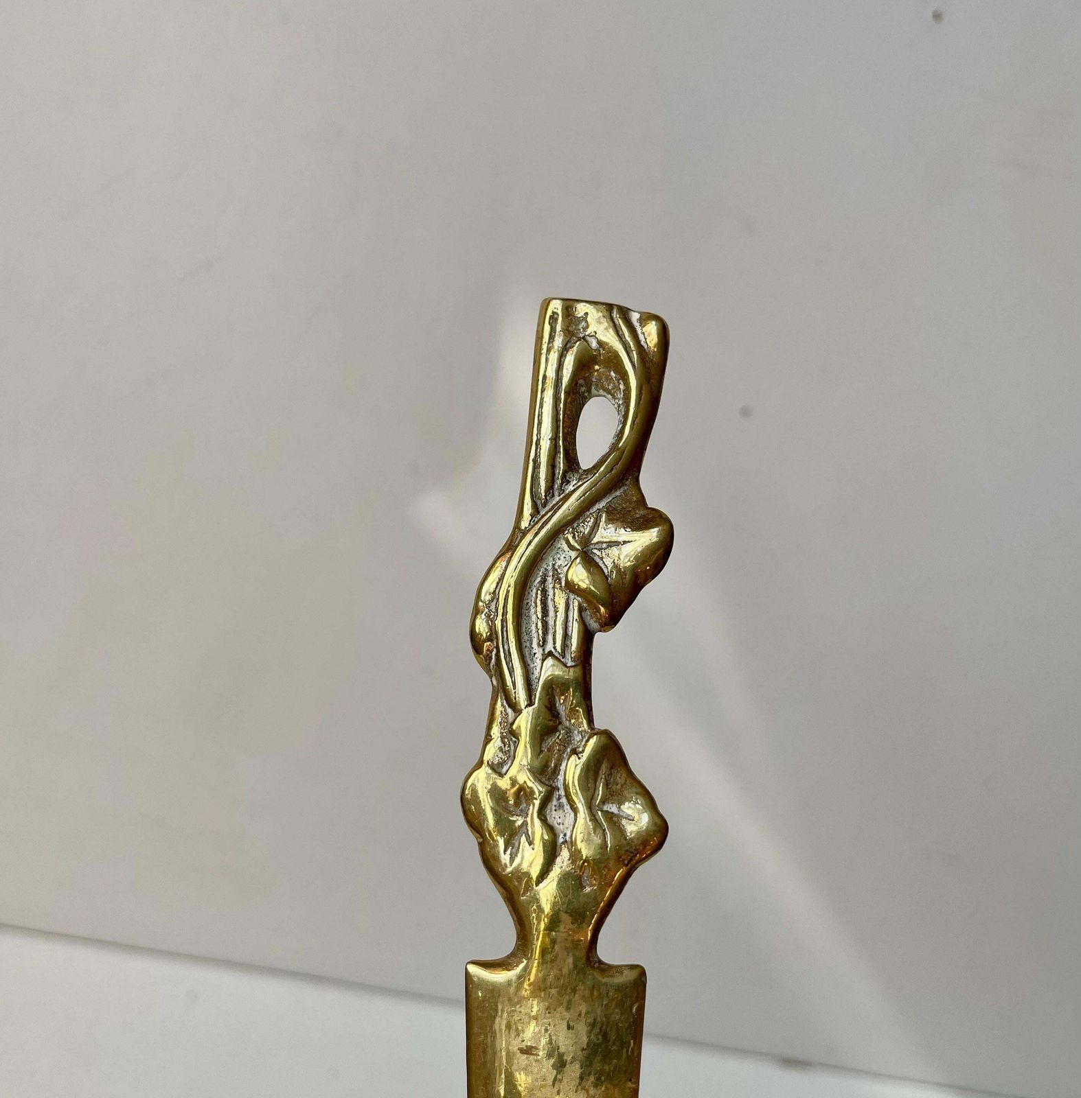 Art Nouveau Letter Opener In Brass   Dessin W. Leaves photo for sale