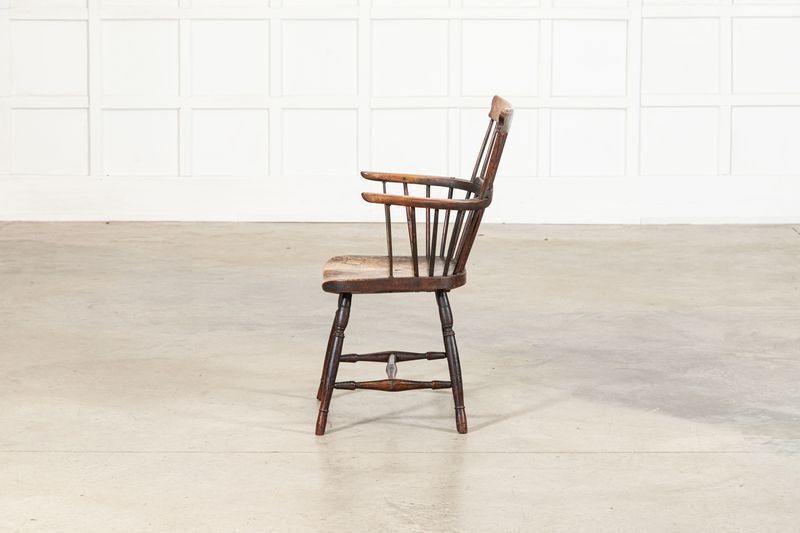 photo furniture 19thc English Vernacular Yew & Fruitwood Stick Back Windsor Chair
