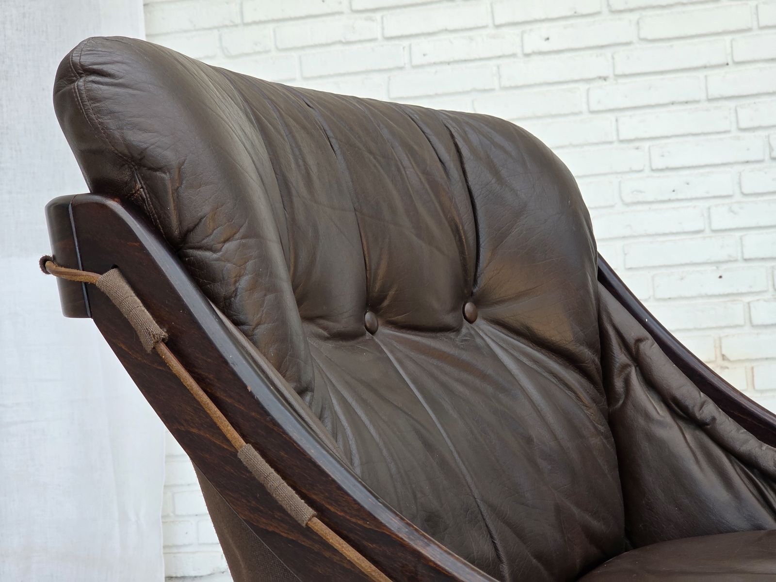 Ca. Jaren 1970, Zweeds Design Van åke Fribytter, Fauteuil, Meubeleer. photo vintage