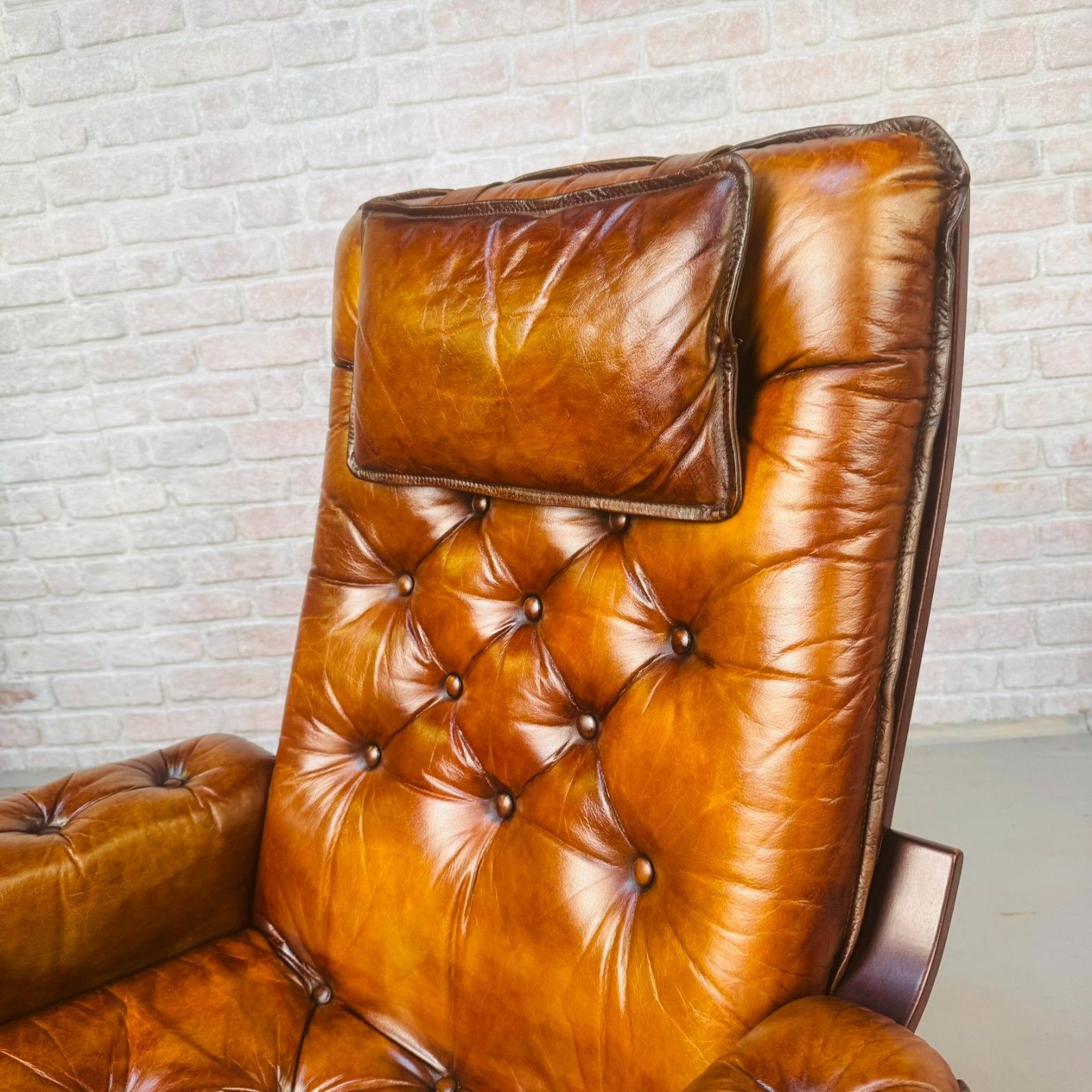 Vintage Scandinavian Tan Leather Swivel Chair photo 875.0