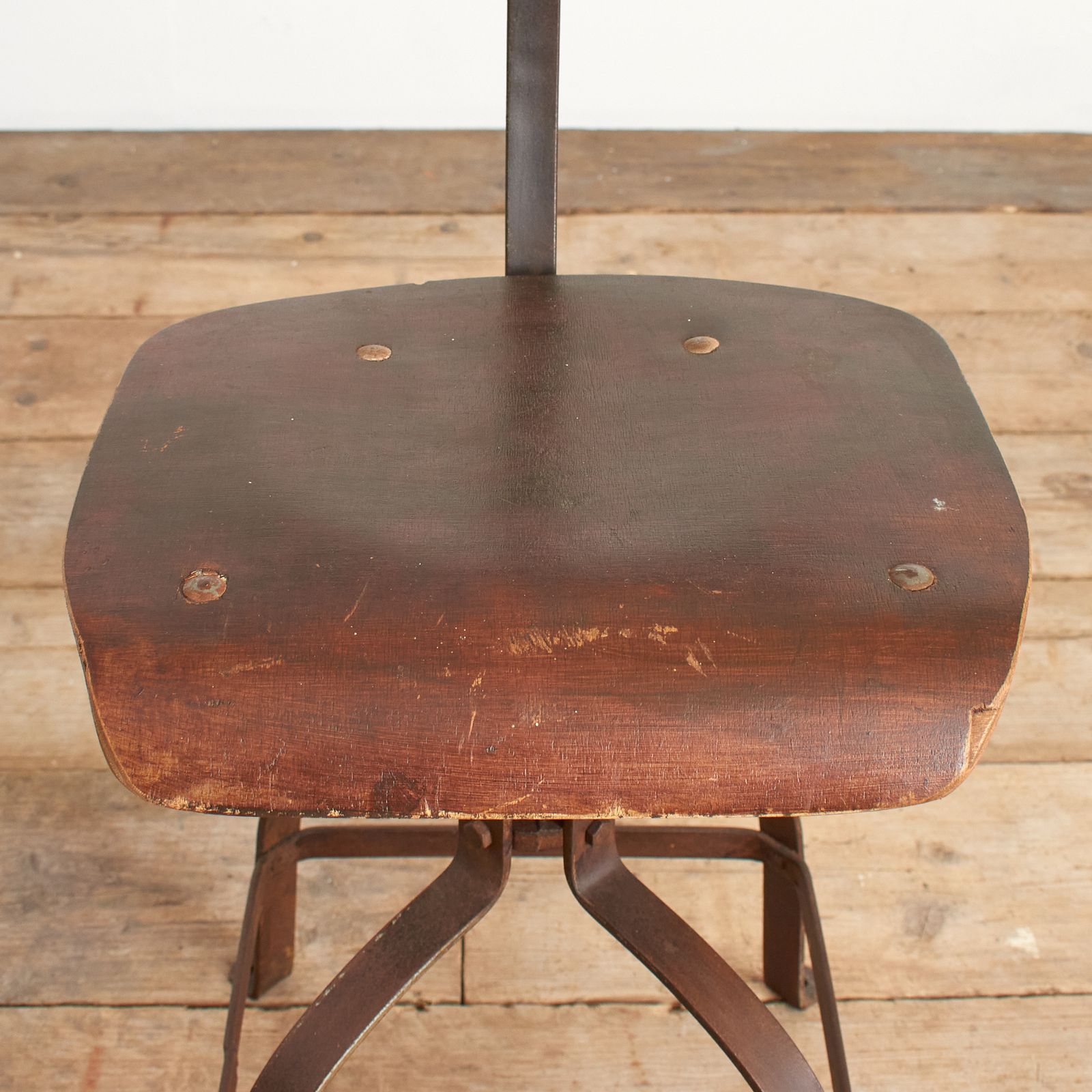 photo furniture Antique French Bienaise Draughtsmans Desk Chair Model 204 – H