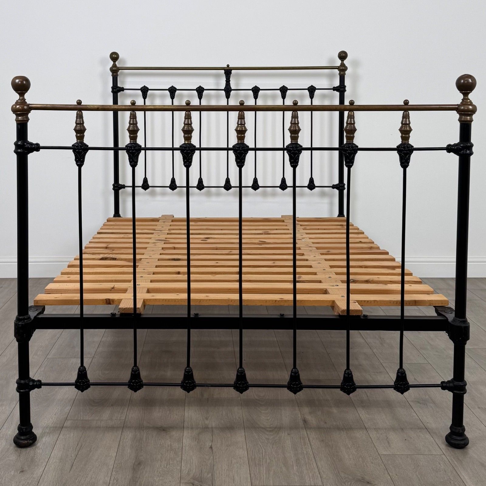 Antique 19th Century Good Quality Brass And Iron Double Bed photo Furniture