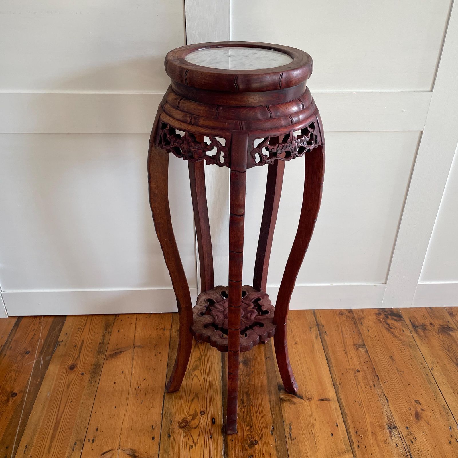 Antique Oriental Plant Stand Table Carved Wooden Marble Top Chinese Sculpture Carved Display Floral Carving Round Accent Lamp Side Pedestal photo furniture