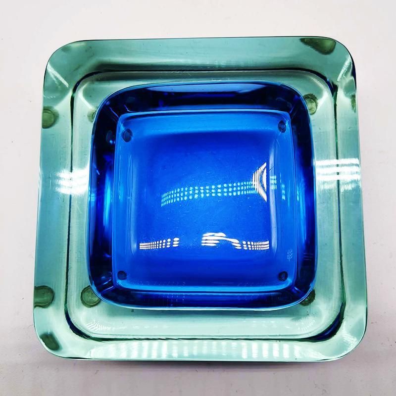 1960s Big Square Handcrafted Astray Or Catch All In Murano Glass. Made In Italy. photo vinterior
