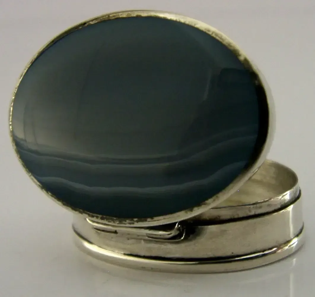 Stunning English Solid Sterling Silver Blue Agate Pill Box 1999 Antique