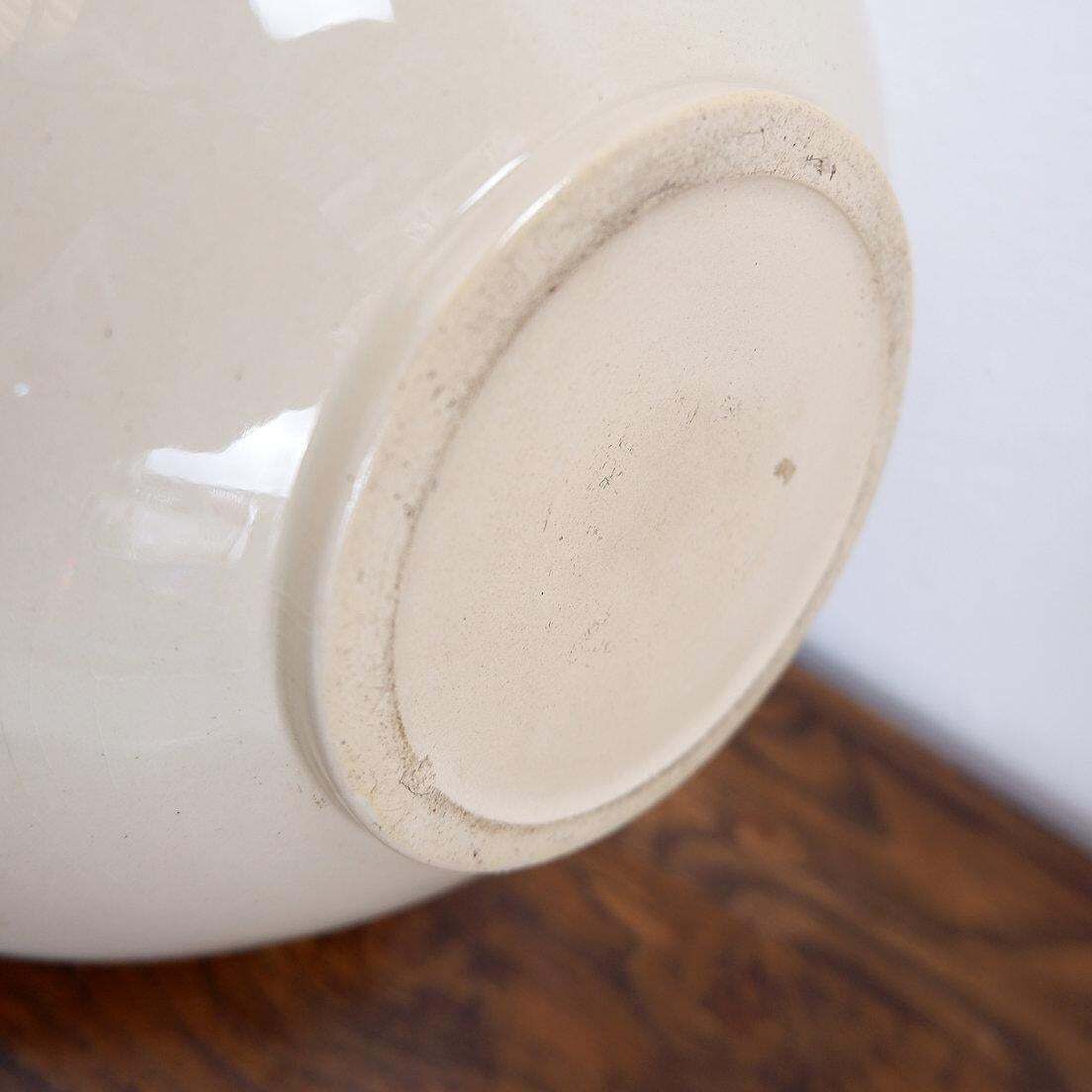 Large Wine Carafe Decorated With The Coats Of Arms Of King William III And Queen photo 425.0
