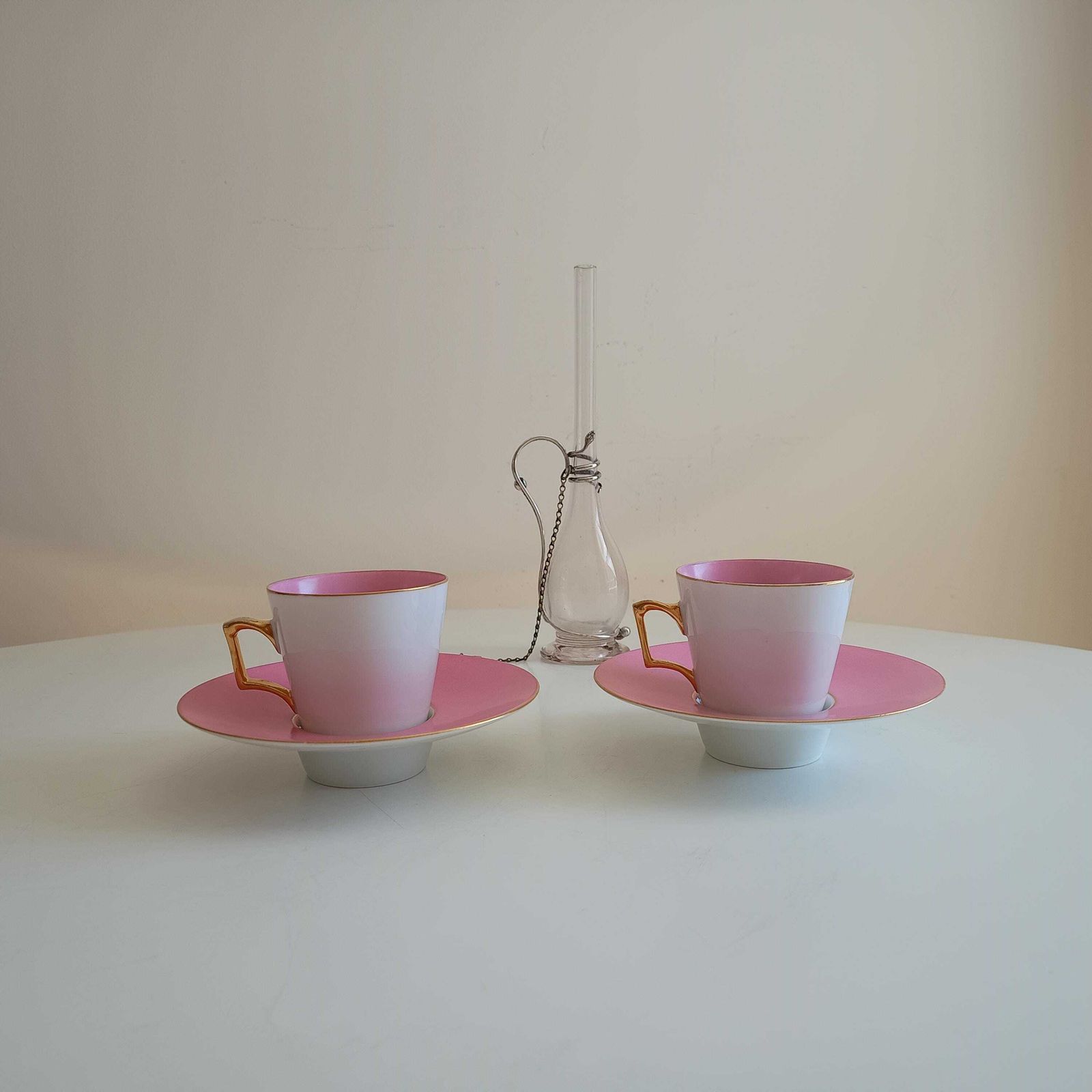 photo for sale Vintage Trembleuse Tea Cups & Saucers: Rose Pompadour Pink Pair, Square Gilt Handles