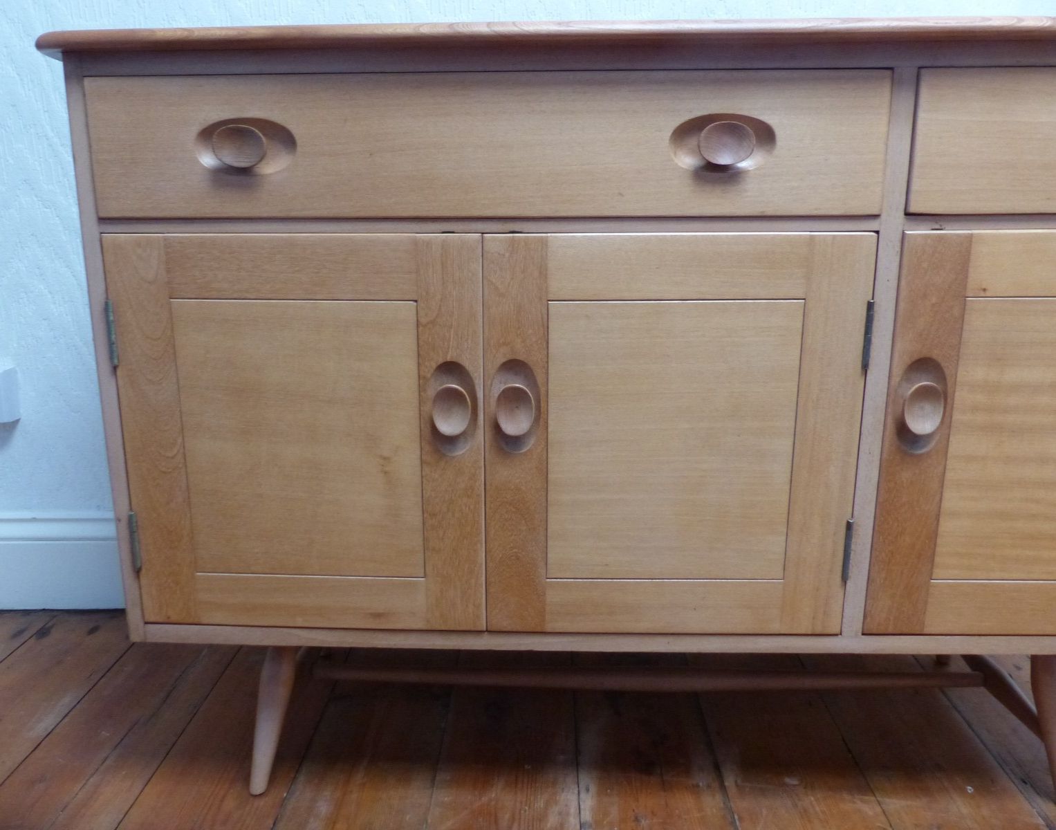 Vintage Mid Century Ercol Model No: 351 Sideboard Elm & Beech A1 Con Uk Deliver photo 545.0