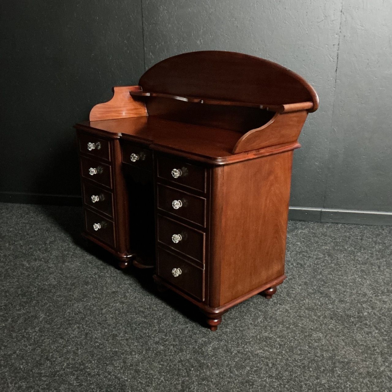 Antique Mahogany Washstand, 1800s photo Furniture
