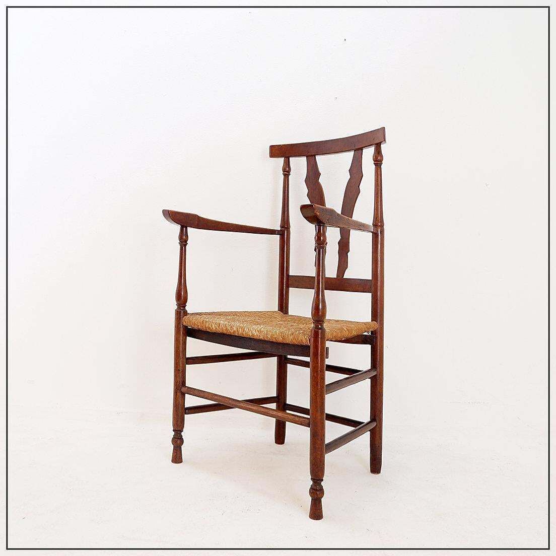 496.0 Early 20th Century French Country Armchair With High Back Design photo