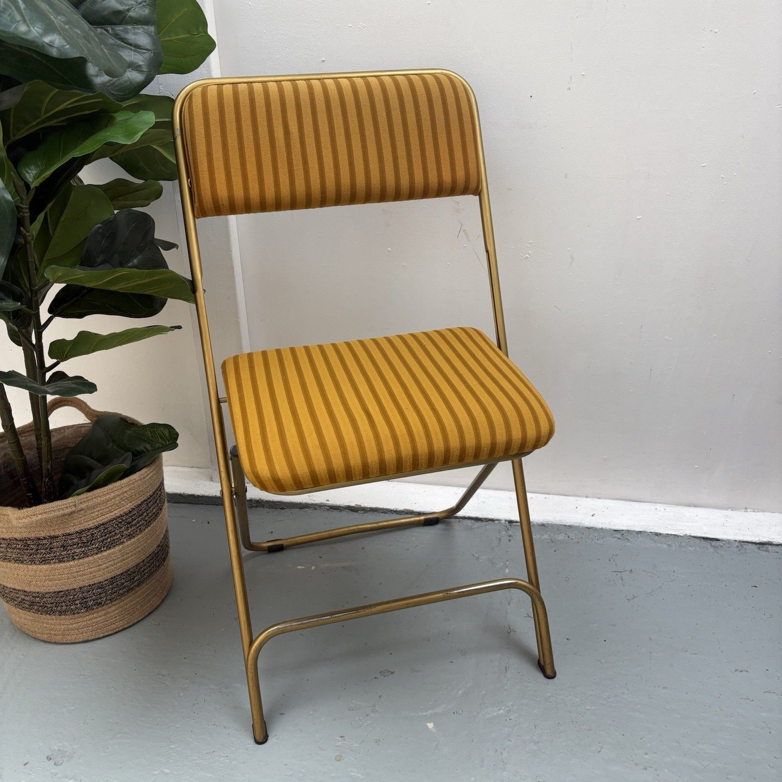 Vintage Lafuma Chantazur Folding Picnic Cocktail Chair Ochre & Mustard 1960s photo furniture