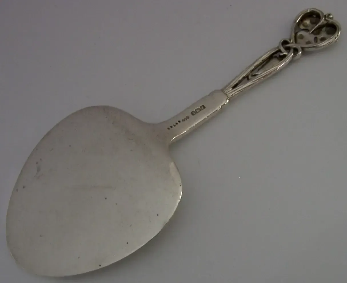 Pelle à pâtisserie Liberty & Co Arts & Crafts en argent massif sterling 78 g, 1924 photo buy