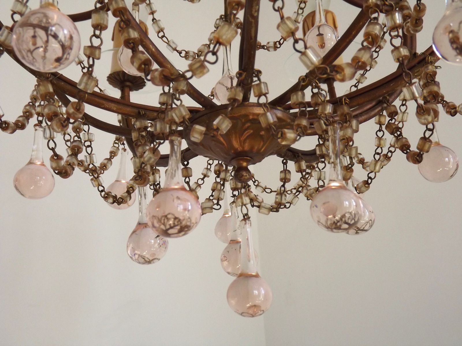 photo vinterior Vintage Italian 5 Arm Gilded Metal Cage Chandelier Seed Bead Swags & Pale Pink Murano Drops