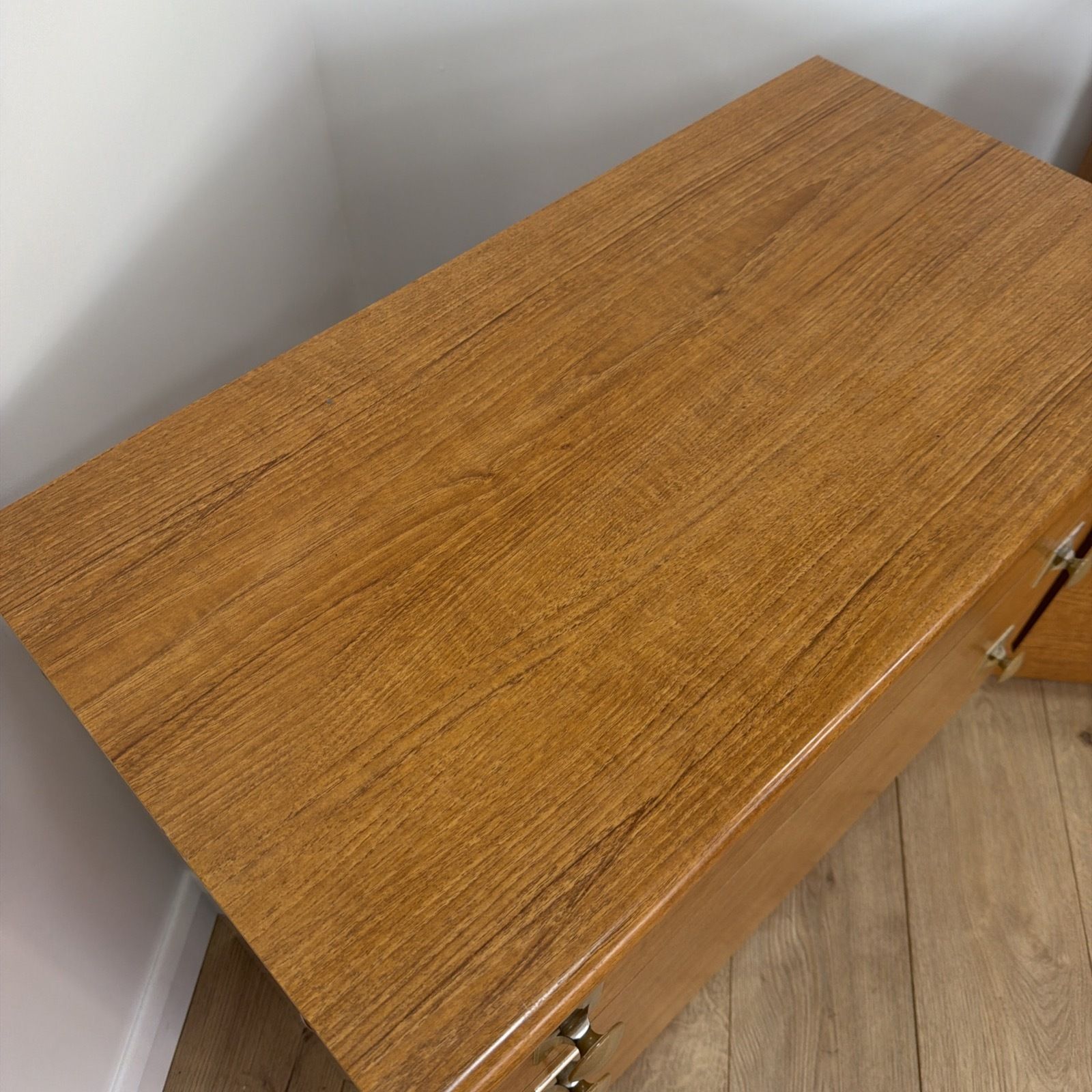 Pair Of Mid Century Schreiber Chests Of Drawers photo vinterior