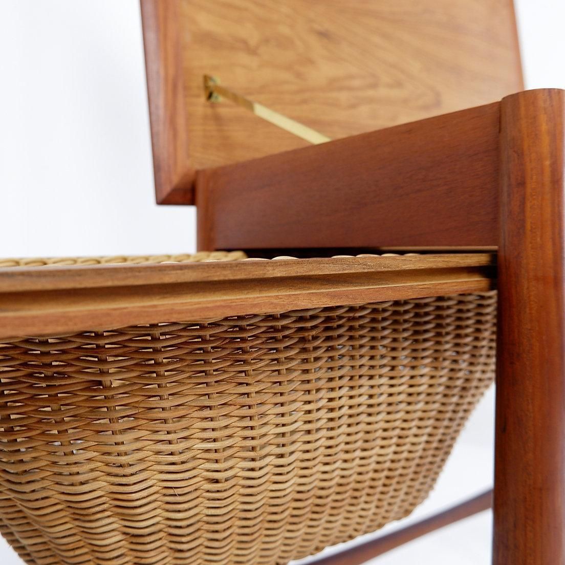 photo vinterior Mid Century Modern Scandinavian Teak Sewing Basket End Table   Johannes Andersen