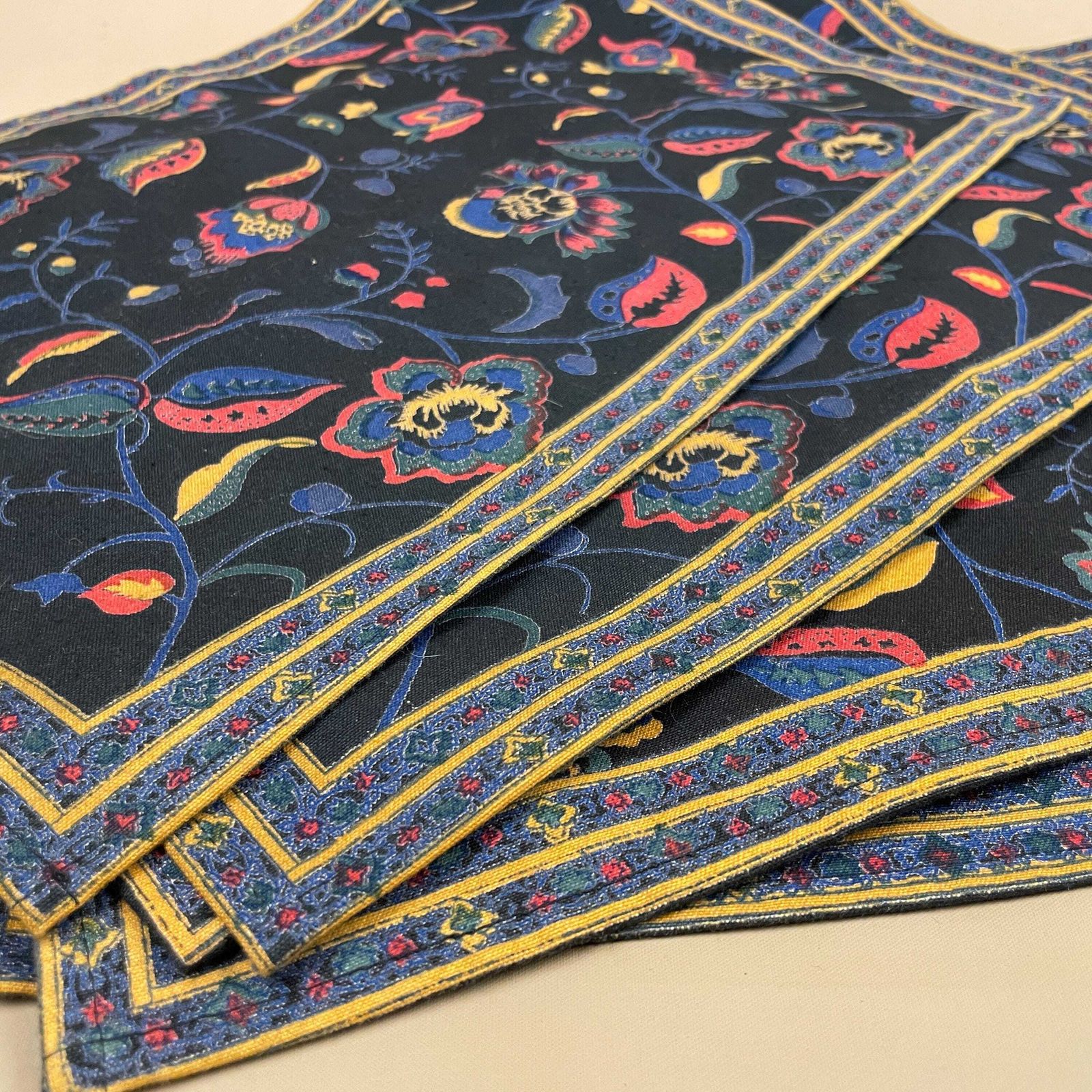 photo for sale Vintage Belgium Placemats Floral Screen Print Cotton Set Of 6 Retro Coaster Mats Picnic Tableware Table Display Dining