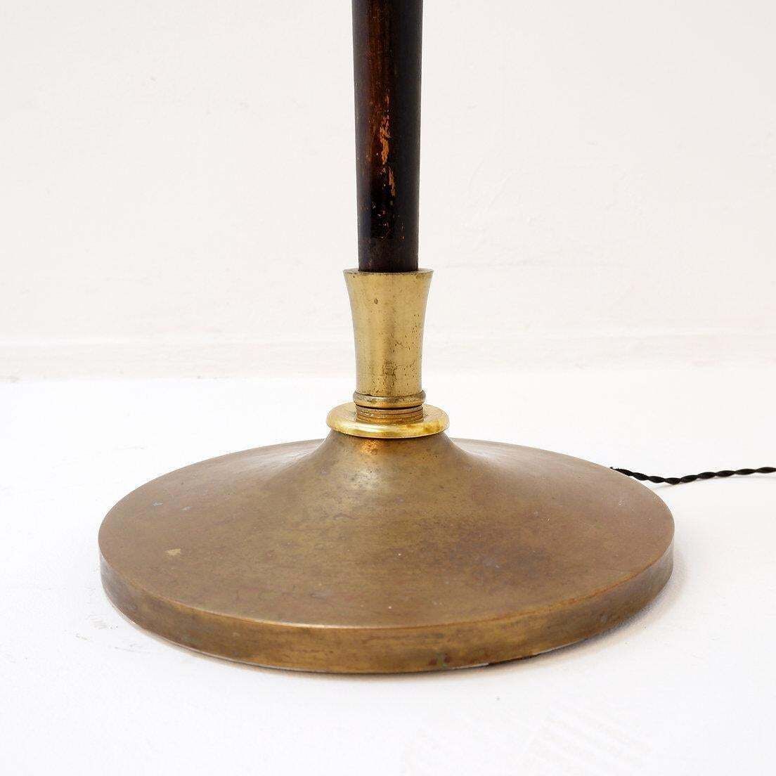 Art Deco Bronzed Metal And Brass Floor Lamp In The Style Of Pietro Chiesa, 1940s photo vinterior
